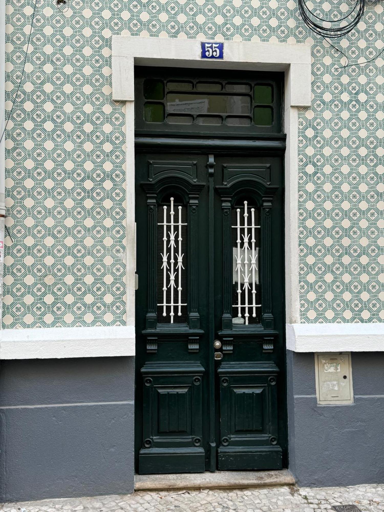 Rooms In Arroios Lisbon Exterior photo