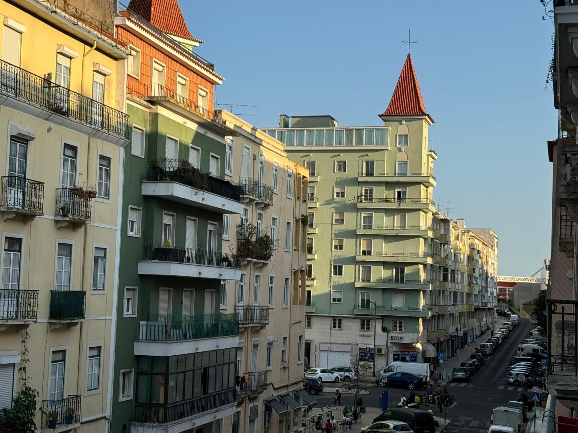 Rooms In Arroios Lisbon Exterior photo