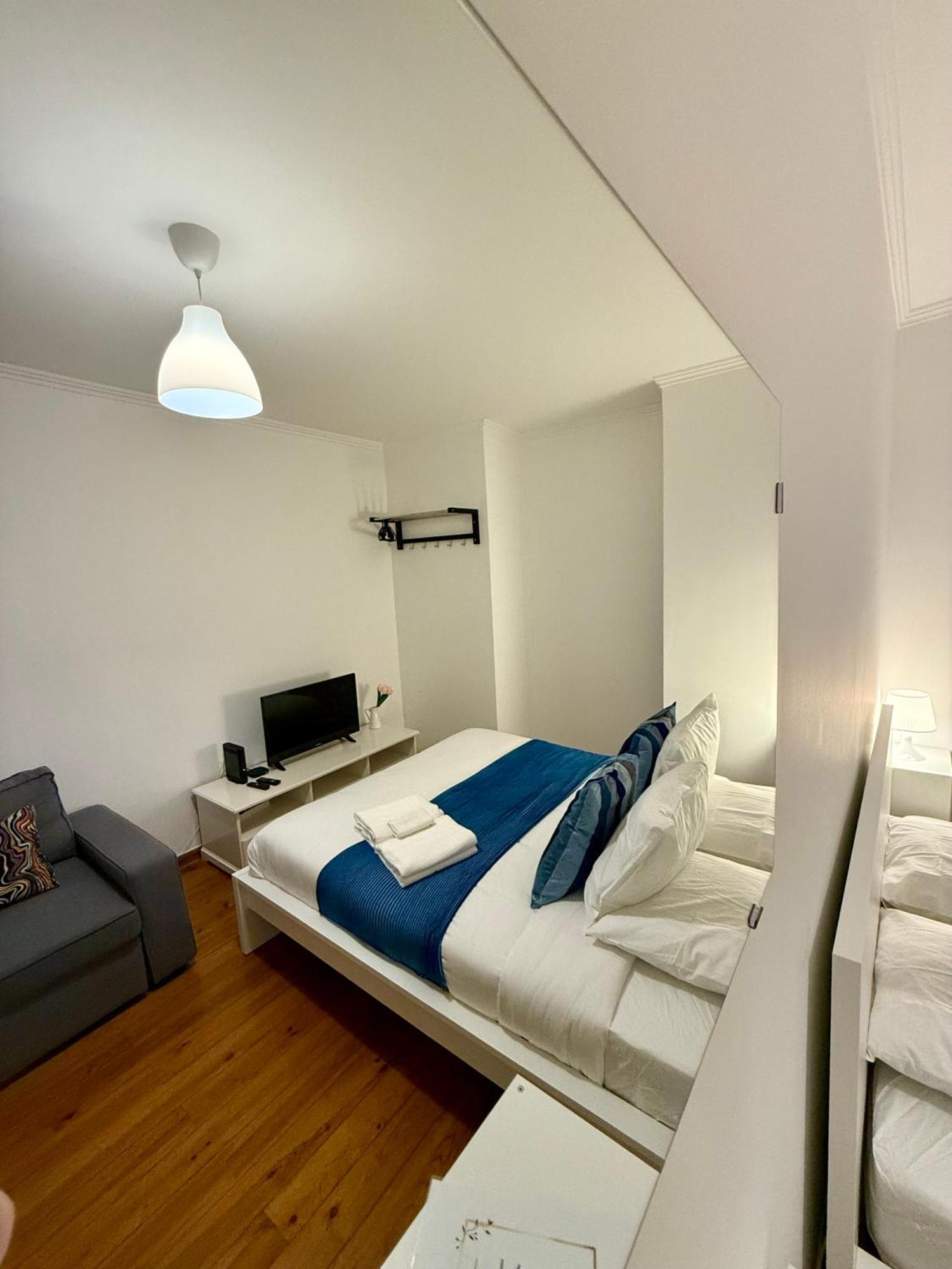 Rooms In Arroios Lisbon Exterior photo
