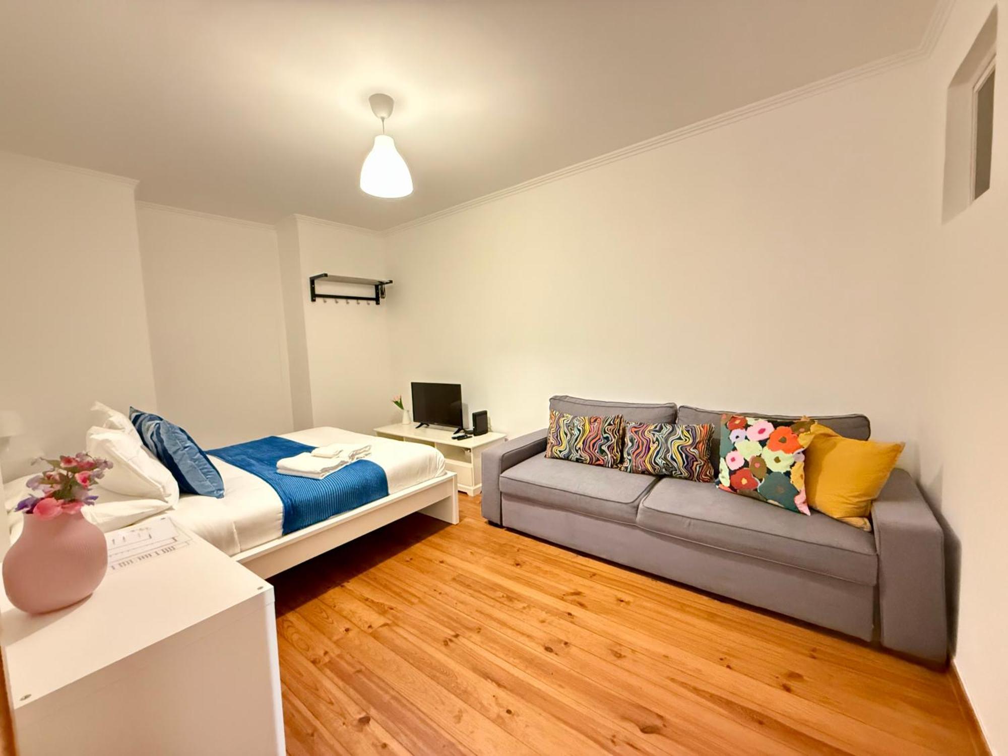 Rooms In Arroios Lisbon Exterior photo